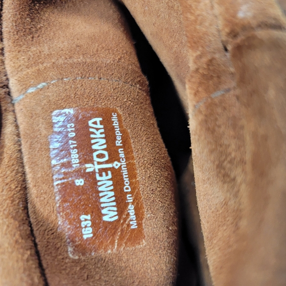 Womens Size 8 MinneTonka Fringed Suede Leather 3 Row Fringe Brown Moccasins Boot - Picture 8 of 8